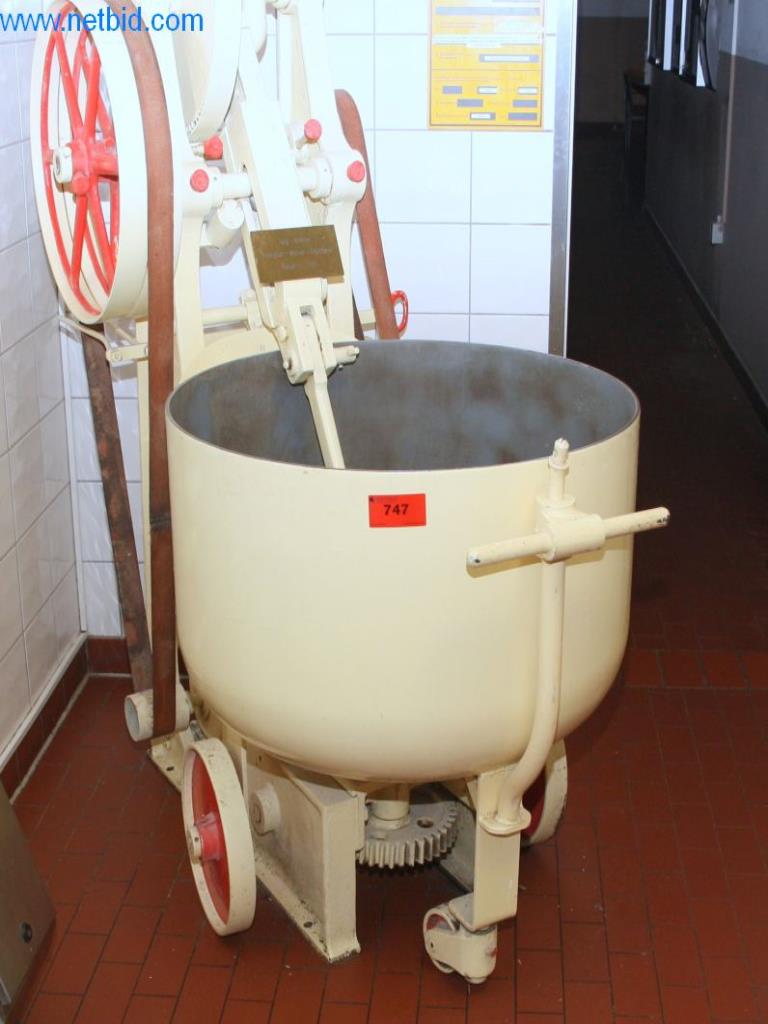 Zařízení pro klimatizaci, vytápění, chlazení a větrání, dílenské a skladovací vybavení-4