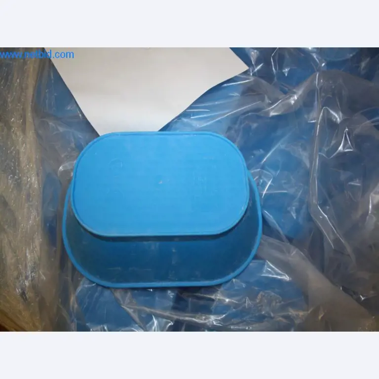 Devices for air conditioning, heating and cooling, workshop and storage facilities-4