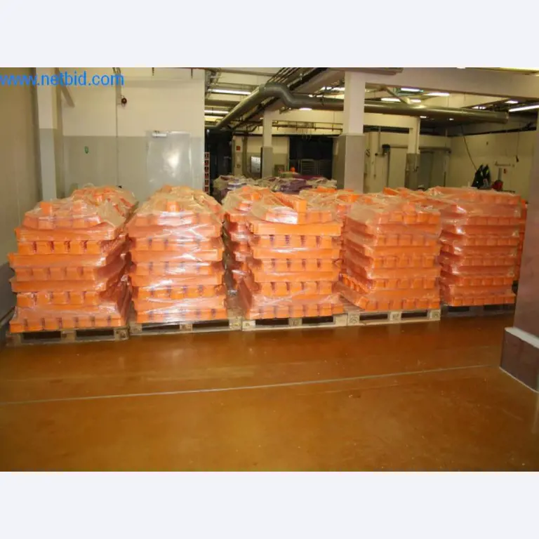 Devices for air conditioning, heating and cooling, workshop and storage facilities-1