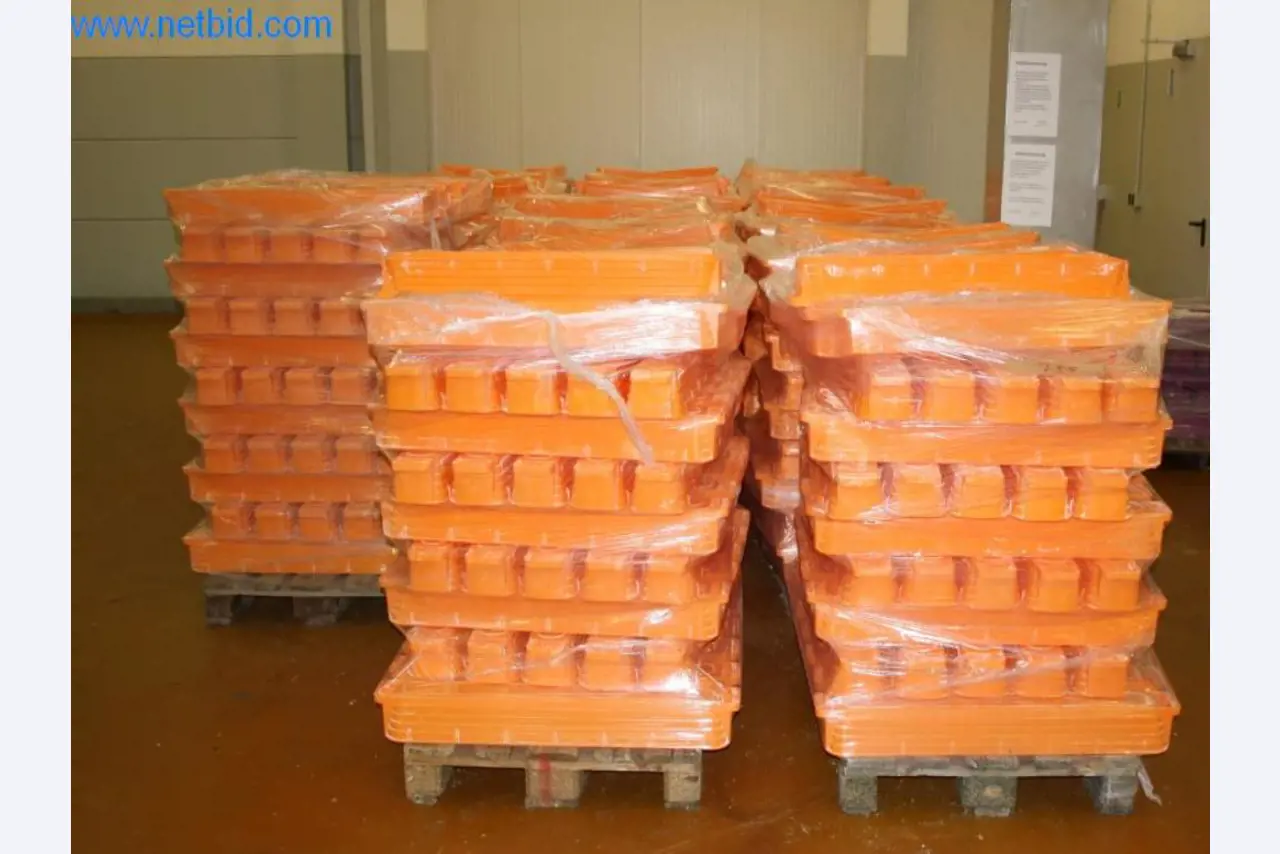 Devices for air conditioning, heating and cooling, workshop and storage facilities-2