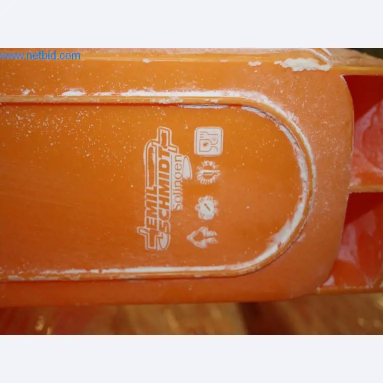 Devices for air conditioning, heating and cooling, workshop and storage facilities-7