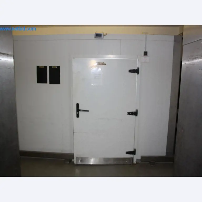 Devices for air conditioning, heating and cooling, workshop and storage facilities-1