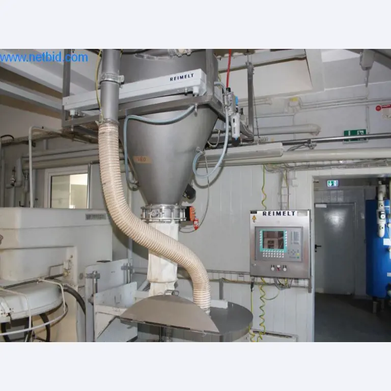 Devices for air conditioning, heating and cooling, workshop and storage facilities-3