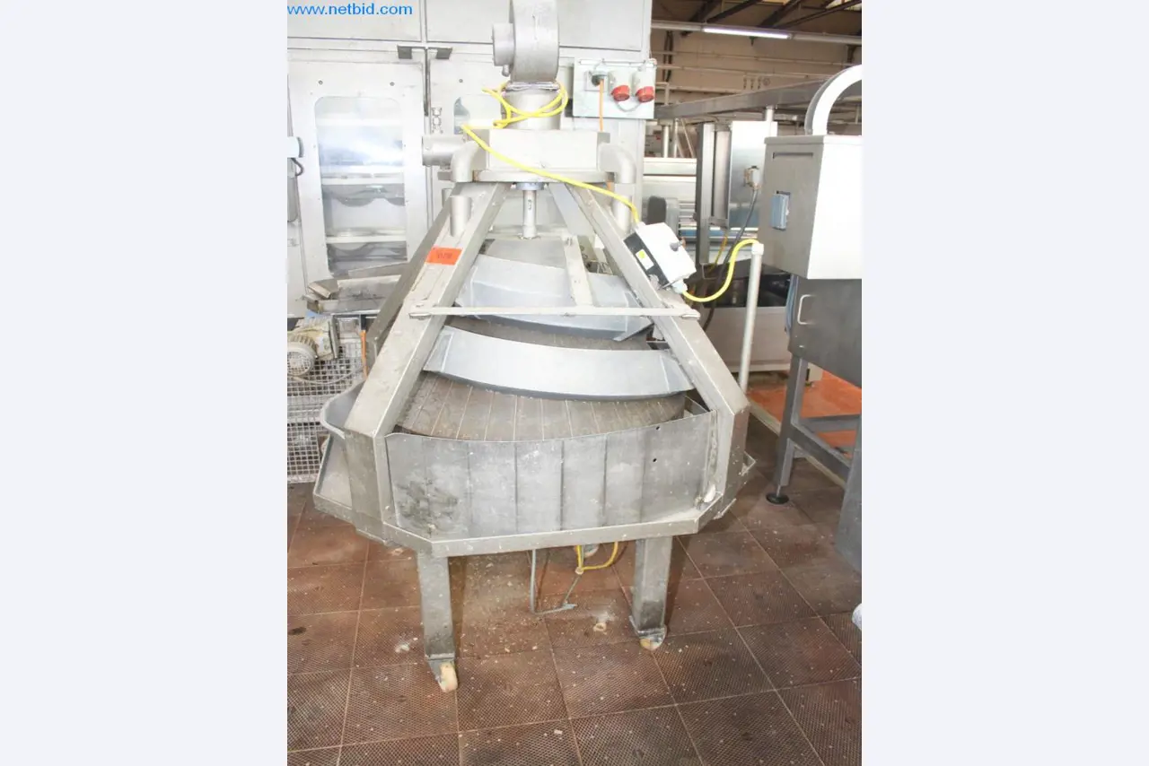 Devices for air conditioning, heating and cooling, workshop and storage facilities-3