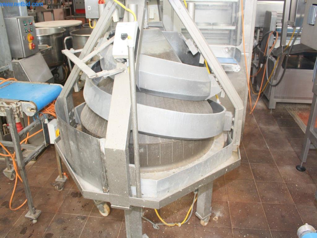 Devices for air conditioning, heating and cooling, workshop and storage facilities-5