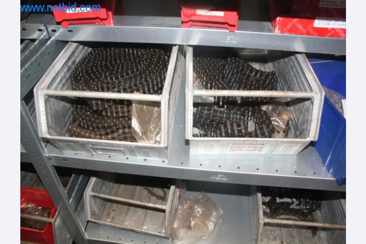 Devices for air conditioning, heating and cooling, workshop and storage facilities-11