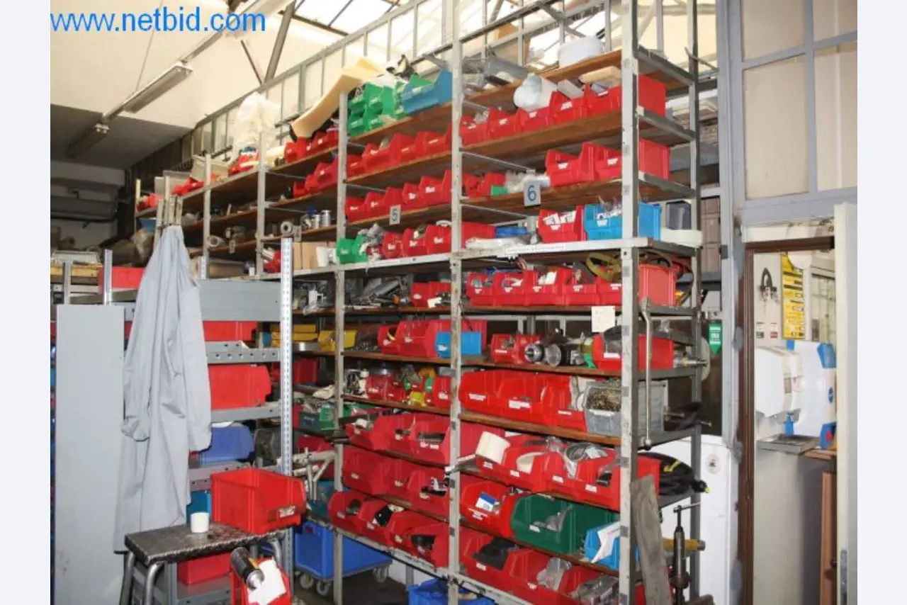 Devices for air conditioning, heating and cooling, workshop and storage facilities-14