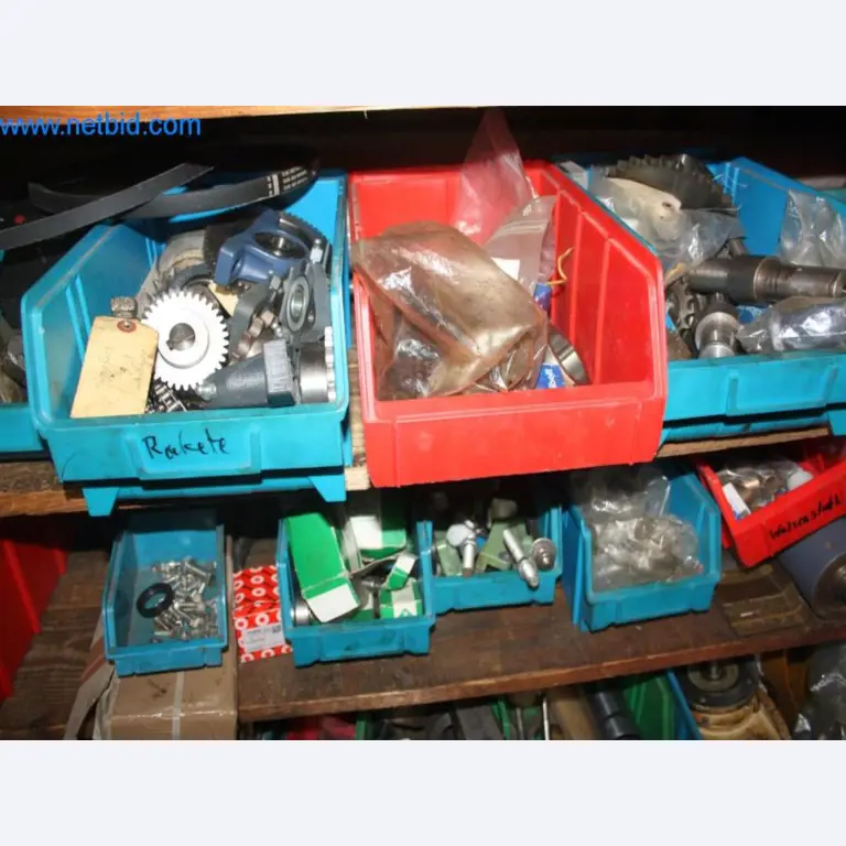 Devices for air conditioning, heating and cooling, workshop and storage facilities-20