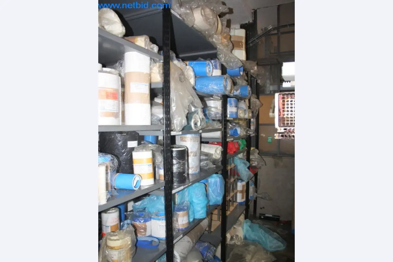 Devices for air conditioning, heating and cooling, workshop and storage facilities-6