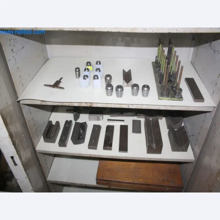 Devices for air conditioning, heating and cooling, workshop and storage facilities-12