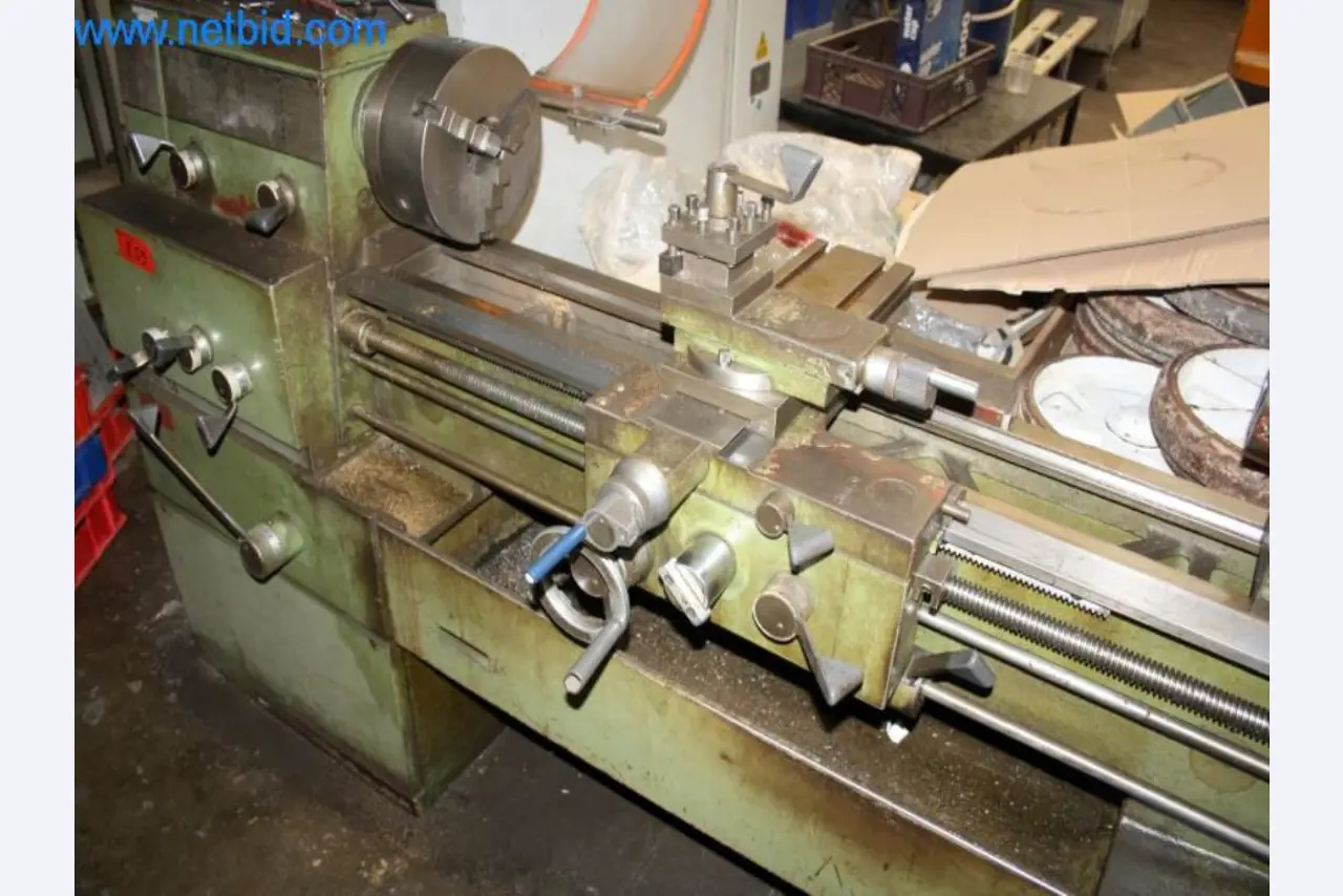 Devices for air conditioning, heating and cooling, workshop and storage facilities-2