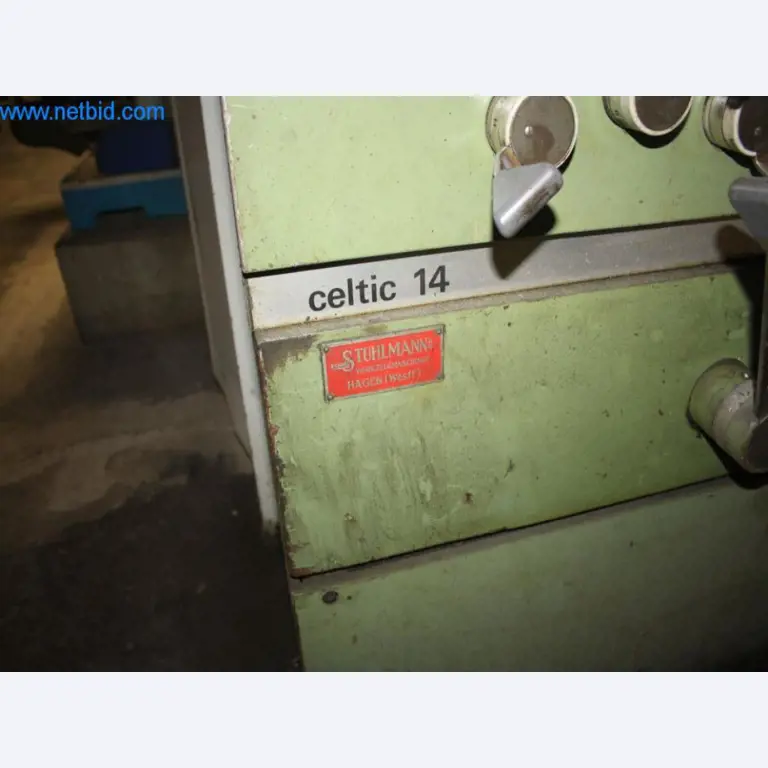 Devices for air conditioning, heating and cooling, workshop and storage facilities-4