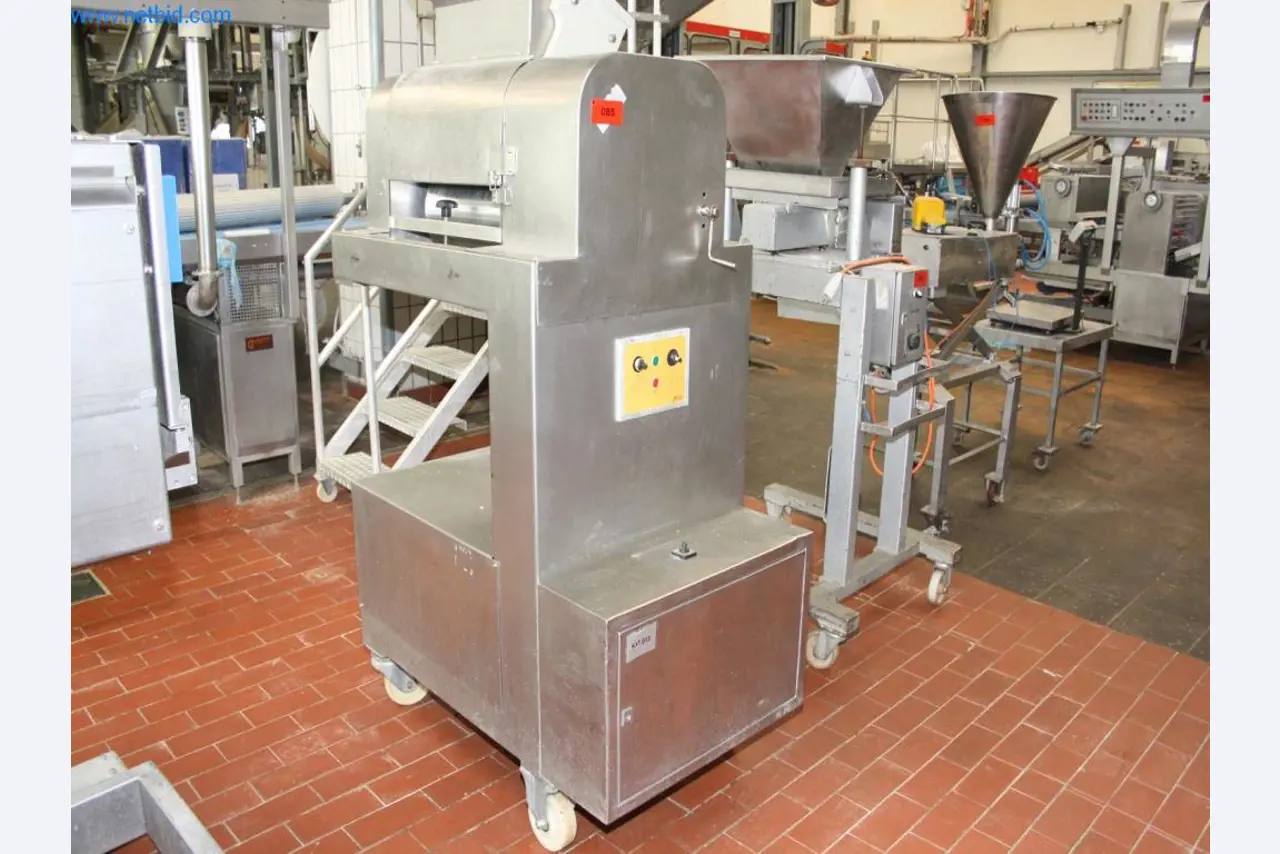 Großbäckerei Kronenbrot - Maschinen, Anlagen sowie Betriebsausstattung-1