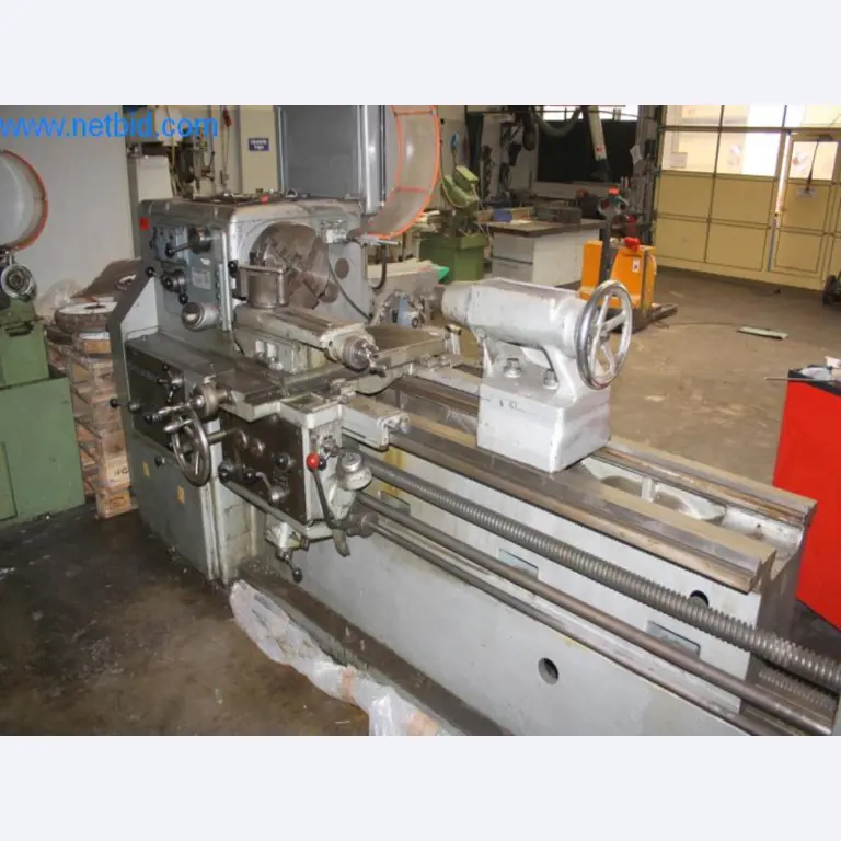 Devices for air conditioning, heating and cooling, workshop and storage facilities-1