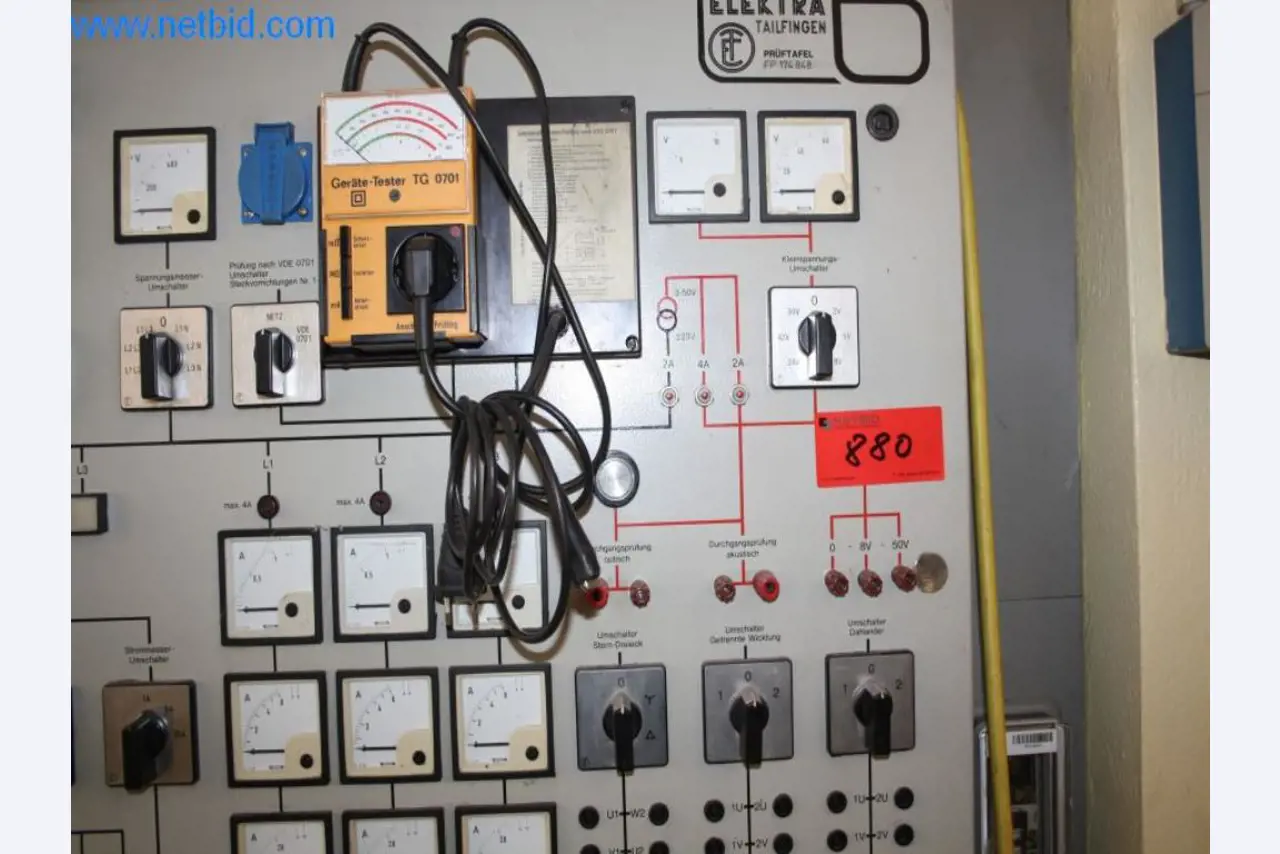 Devices for air conditioning, heating and cooling, workshop and storage facilities-4