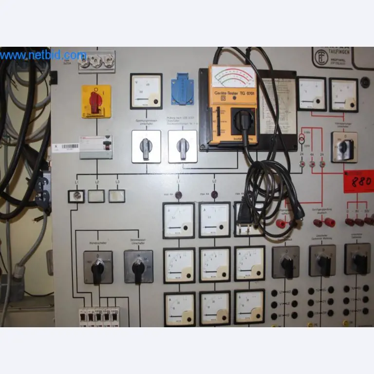 Devices for air conditioning, heating and cooling, workshop and storage facilities-5