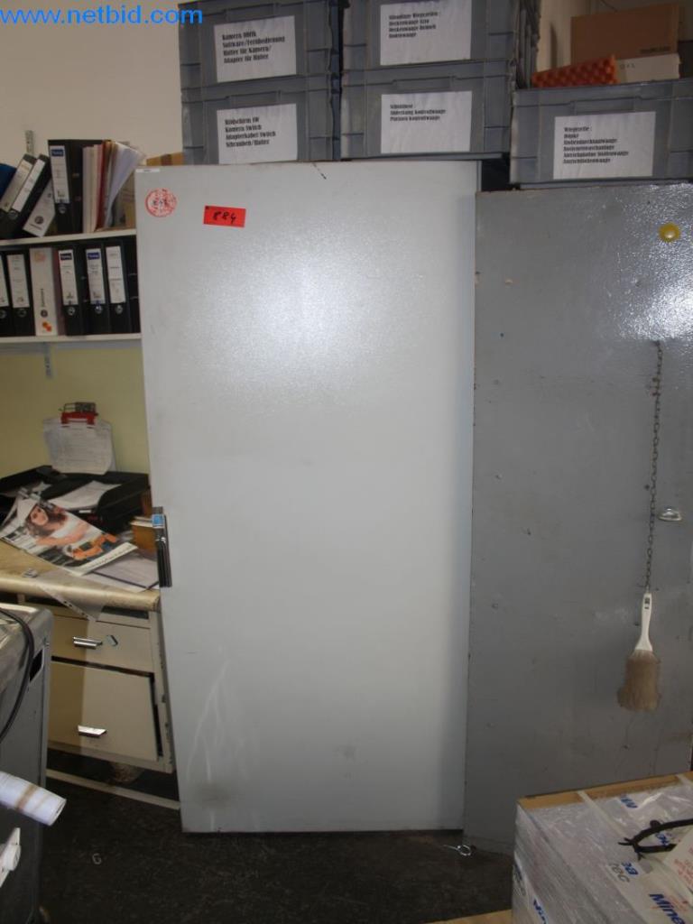 Appareils de climatisation, de chauffage et de ventilation, équipements d'atelier et de stockage-1