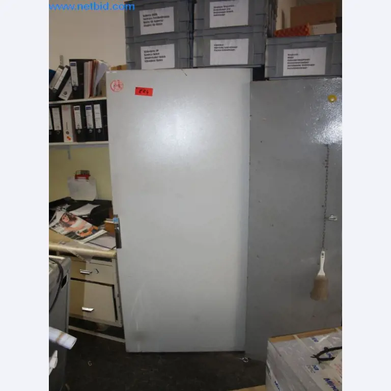 Devices for air conditioning, heating and cooling, workshop and storage facilities-1