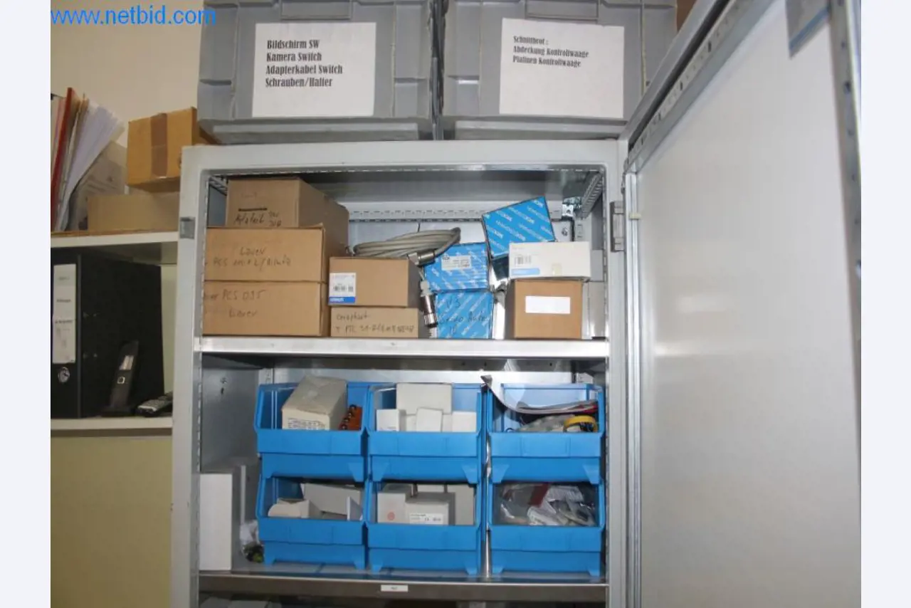 Devices for air conditioning, heating and cooling, workshop and storage facilities-5