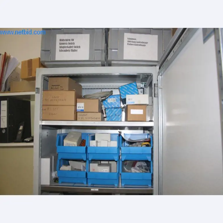 Devices for air conditioning, heating and cooling, workshop and storage facilities-5