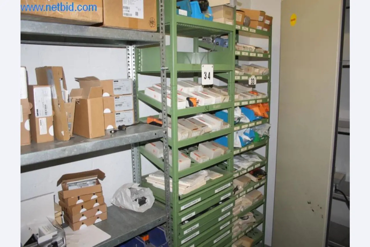 Devices for air conditioning, heating and cooling, workshop and storage facilities-11