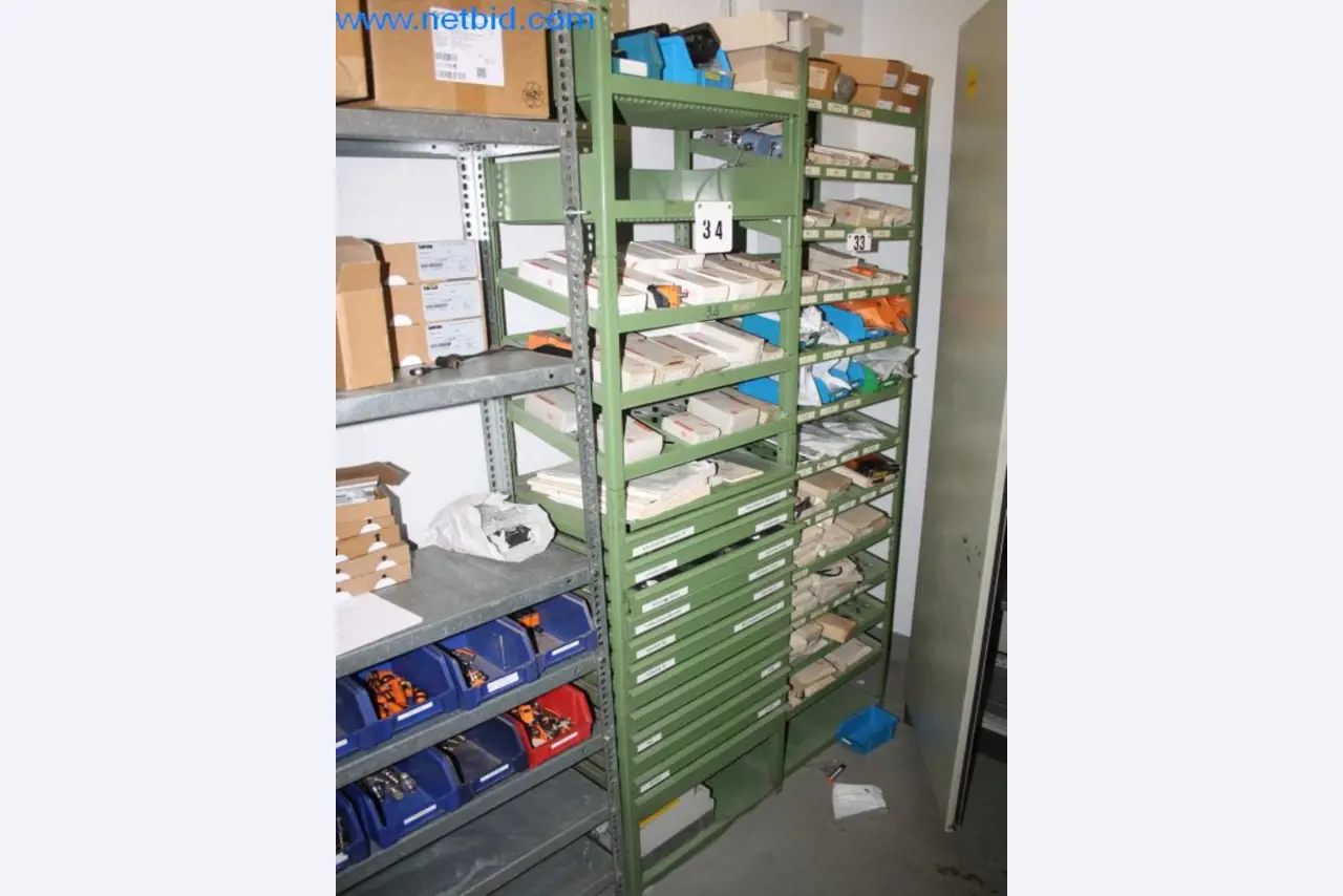 Devices for air conditioning, heating and cooling, workshop and storage facilities-12
