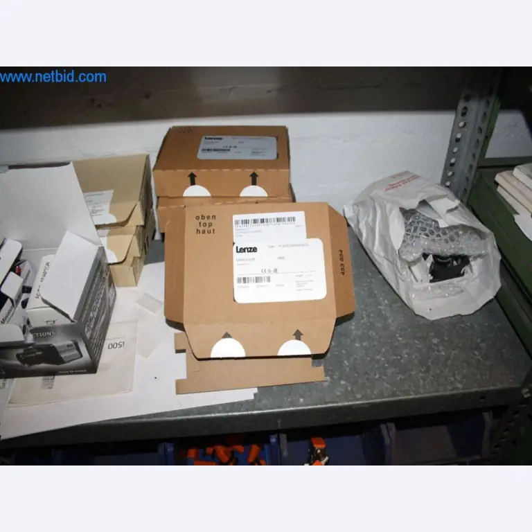 Devices for air conditioning, heating and cooling, workshop and storage facilities-14