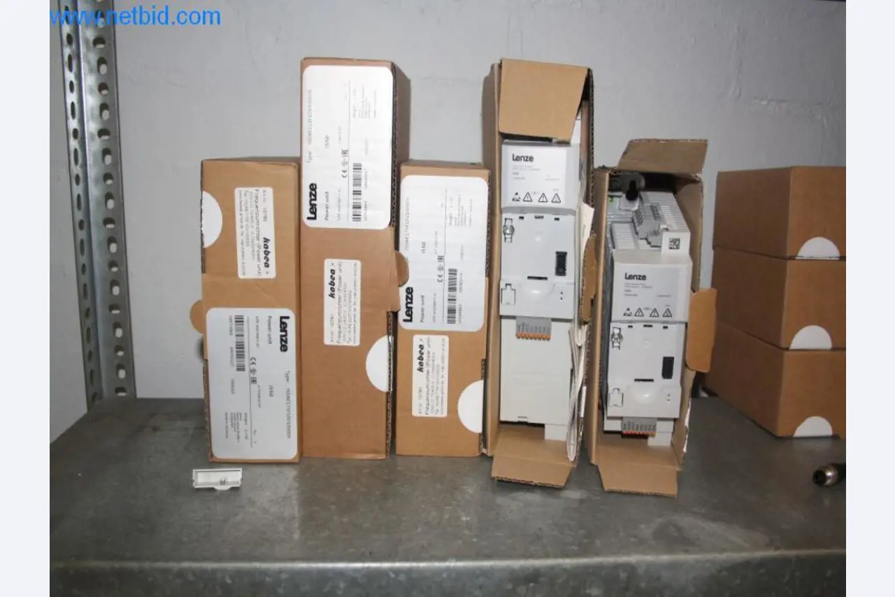 Devices for air conditioning, heating and cooling, workshop and storage facilities-4