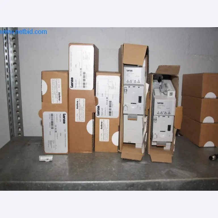 Devices for air conditioning, heating and cooling, workshop and storage facilities-4
