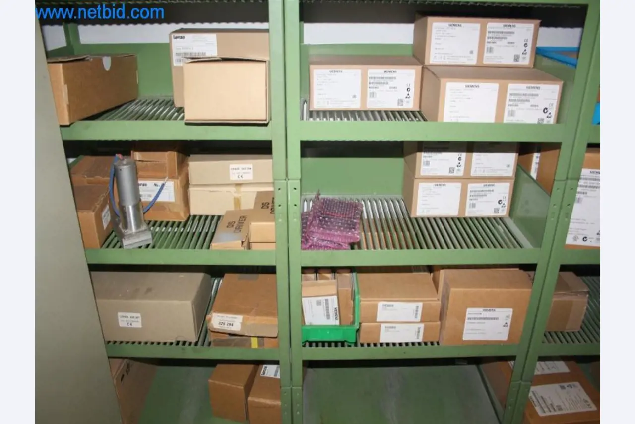 Devices for air conditioning, heating and cooling, workshop and storage facilities-8