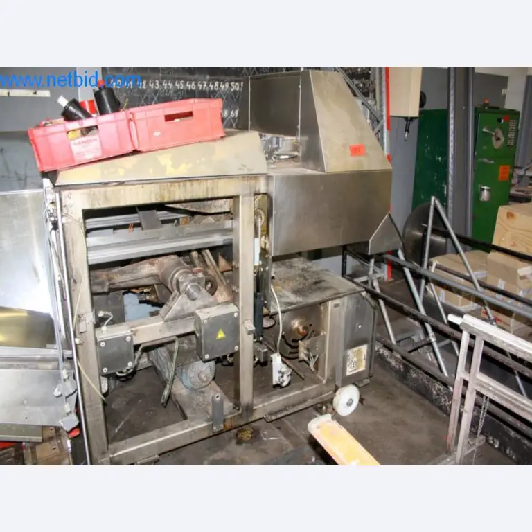 Devices for air conditioning, heating and cooling, workshop and storage facilities-3