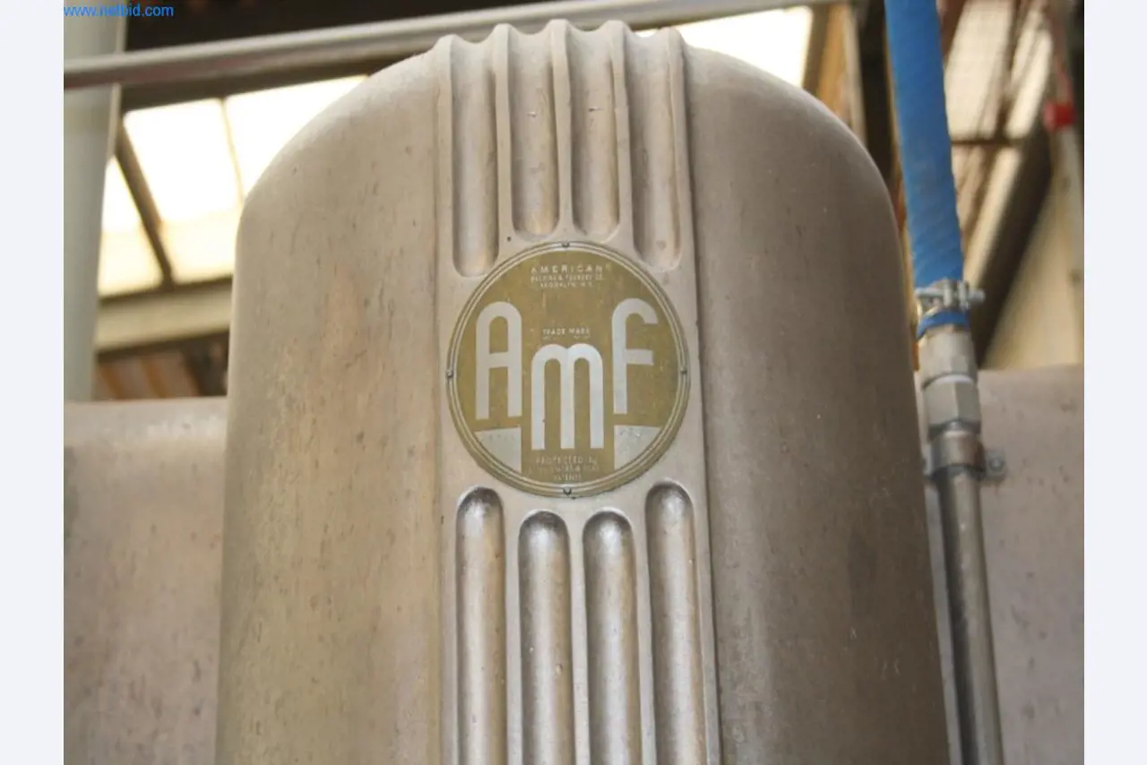 Devices for air conditioning, heating and cooling, workshop and storage facilities-3