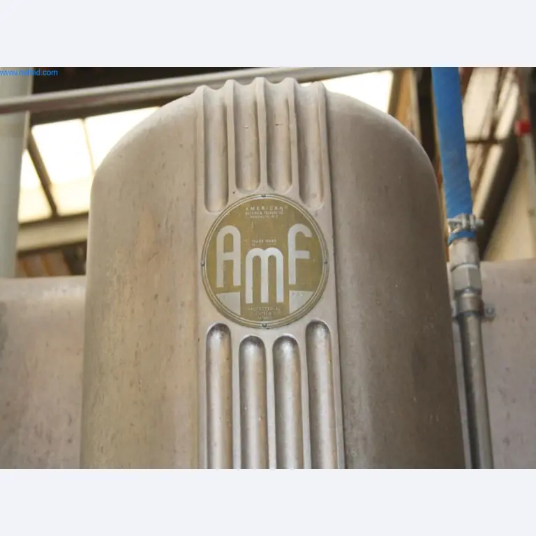 Devices for air conditioning, heating and cooling, workshop and storage facilities-3