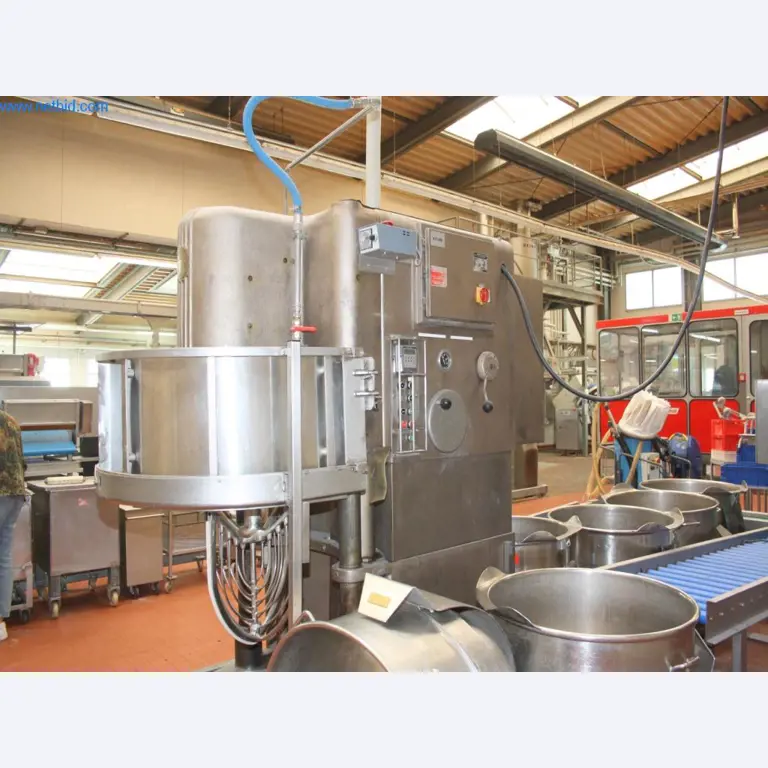 Devices for air conditioning, heating and cooling, workshop and storage facilities-4