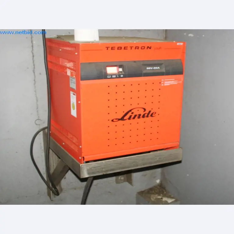 Devices for air conditioning, heating and cooling, workshop and storage facilities-6