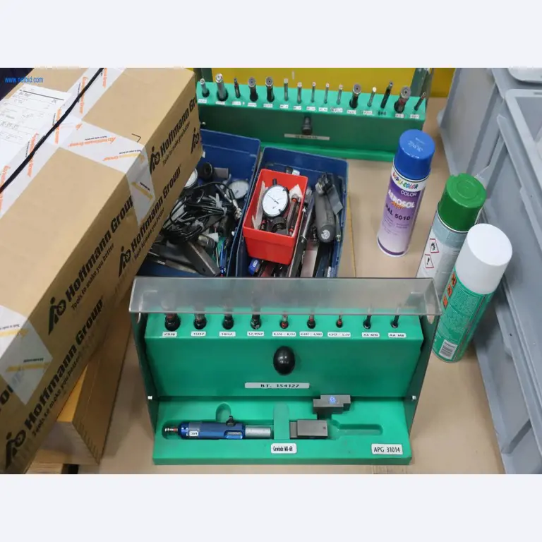 Sistemas de fundição injectada (alumínio) 1.100 - 1.350 t,
Processamento mecânico, fabrico de ferramentas
-5