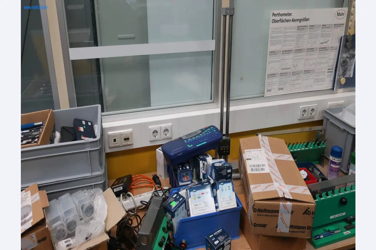 Sistemas de fundição injectada (alumínio) 1.100 - 1.350 t,
Processamento mecânico, fabrico de ferramentas
-6