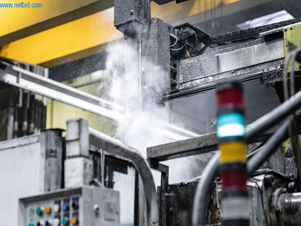 Systémy tlakového lití (hliník) 1 100 - 1 350 t,
Mechanické zpracování, výroba nástrojů
-16