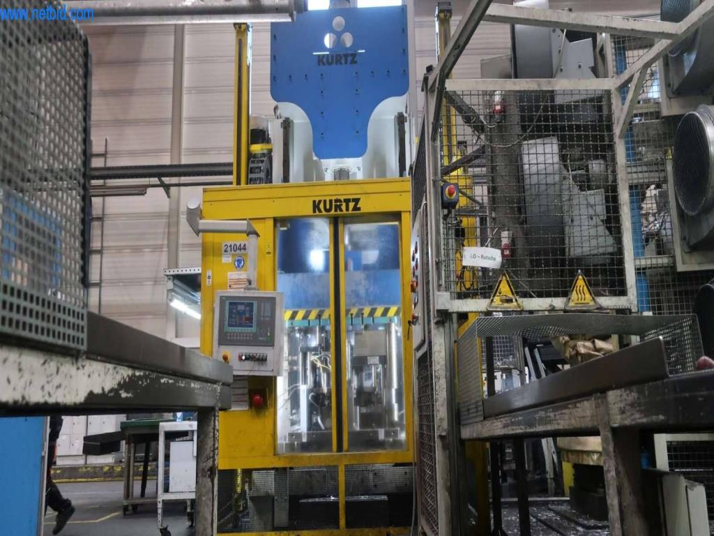 Systémy tlakového lití (hliník) 1 100 - 1 350 t,
Mechanické zpracování, výroba nástrojů
-22