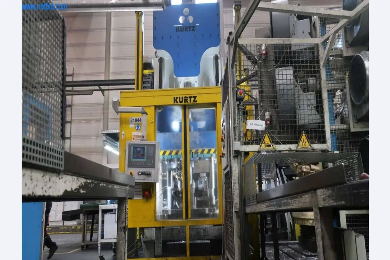 Druckgussanlagen (Al) 1.100 – 1.350 t, 
Mechanische Bearbeitung, Werkzeugbau
-22