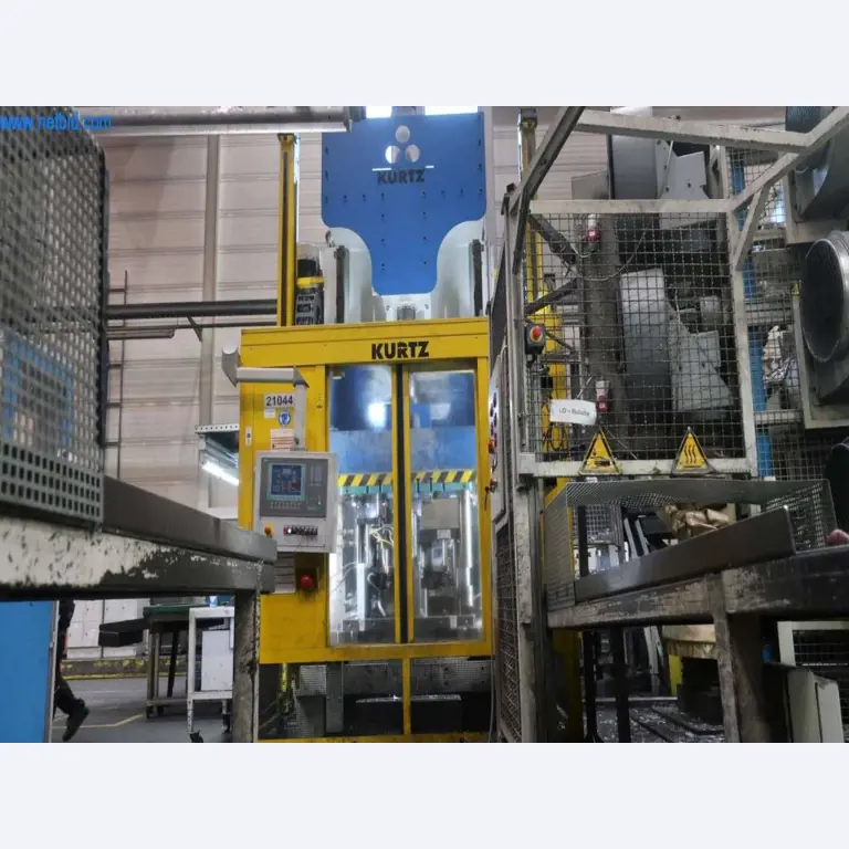 Druckgussanlagen (Al) 1.100 – 1.350 t, 
Mechanische Bearbeitung, Werkzeugbau
-22