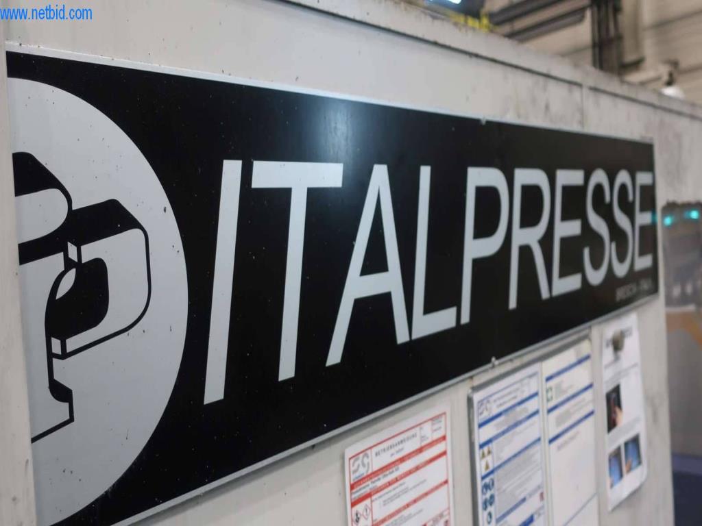 Systémy tlakového lití (hliník) 1 100 - 1 350 t,
Mechanické zpracování, výroba nástrojů
-32