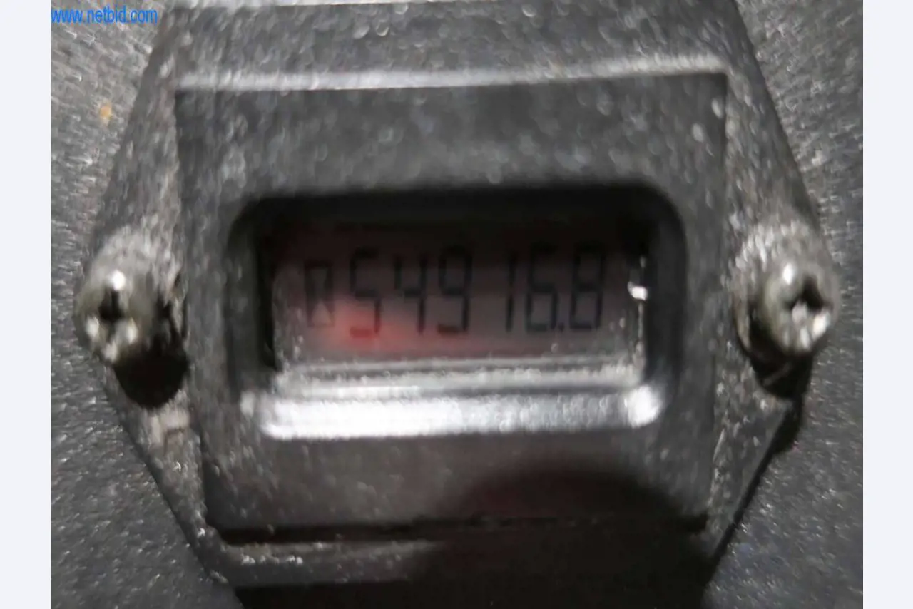 Sistemas de fundição injectada (alumínio) 1.100 - 1.350 t,
Processamento mecânico, fabrico de ferramentas
-10