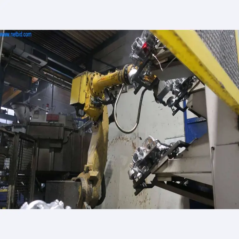 Sistemas de fundição injectada (alumínio) 1.100 - 1.350 t,
Processamento mecânico, fabrico de ferramentas
-8