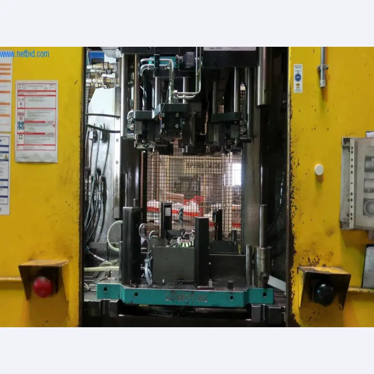 Sistemas de fundição injectada (alumínio) 1.100 - 1.350 t,
Processamento mecânico, fabrico de ferramentas
-3