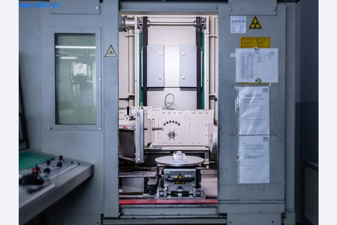 Systemy odlewania ciśnieniowego (aluminium) 1,100 - 1,350 t,
Obróbka mechaniczna, produkcja narzędzi
-2