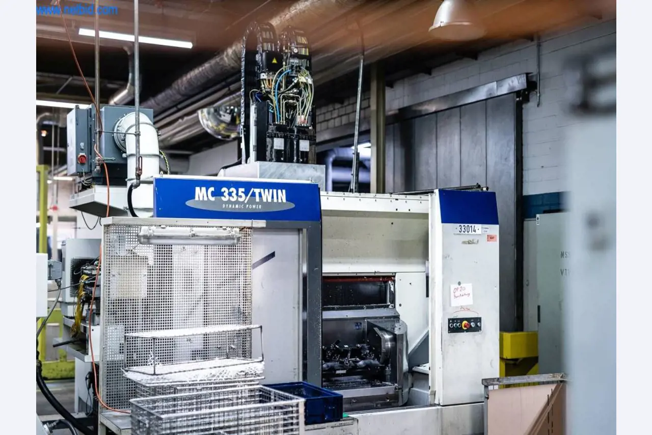 Sistemas de fundição injectada (alumínio) 1.100 - 1.350 t,
Processamento mecânico, fabrico de ferramentas
-2