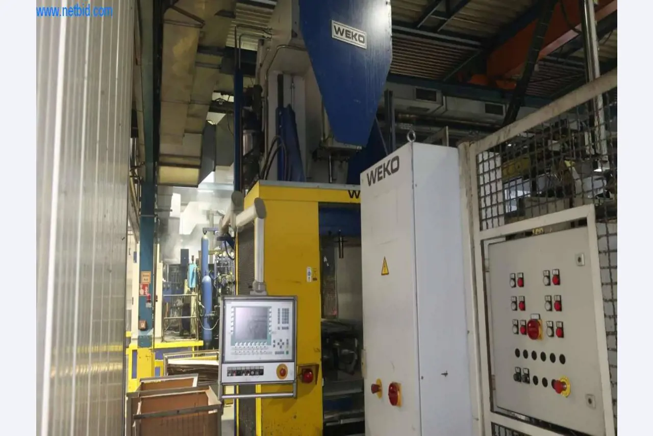 Sistemas de fundição injectada (alumínio) 1.100 - 1.350 t,
Processamento mecânico, fabrico de ferramentas
-15