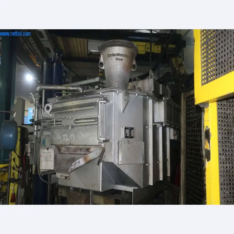 Sistemas de fundição injectada (alumínio) 1.100 - 1.350 t,
Processamento mecânico, fabrico de ferramentas
-6