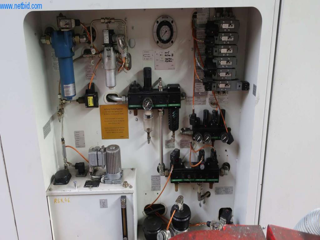 Systémy tlakového lití (hliník) 1 100 - 1 350 t,
Mechanické zpracování, výroba nástrojů
-18